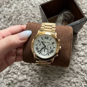 Michael Kors rose gold watch